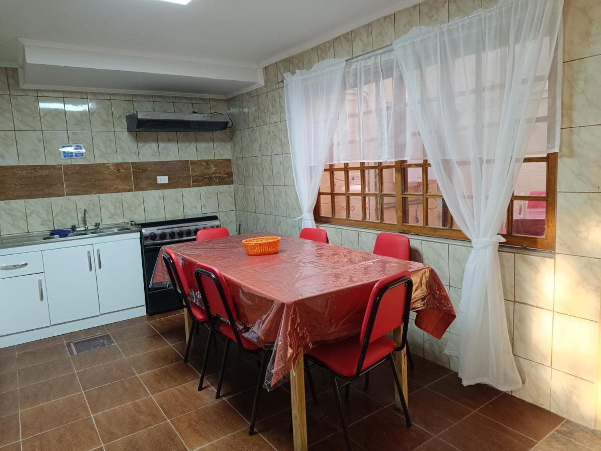 Hostal Ollague, Habitaciones Con Bano Privado Calama Exterior foto