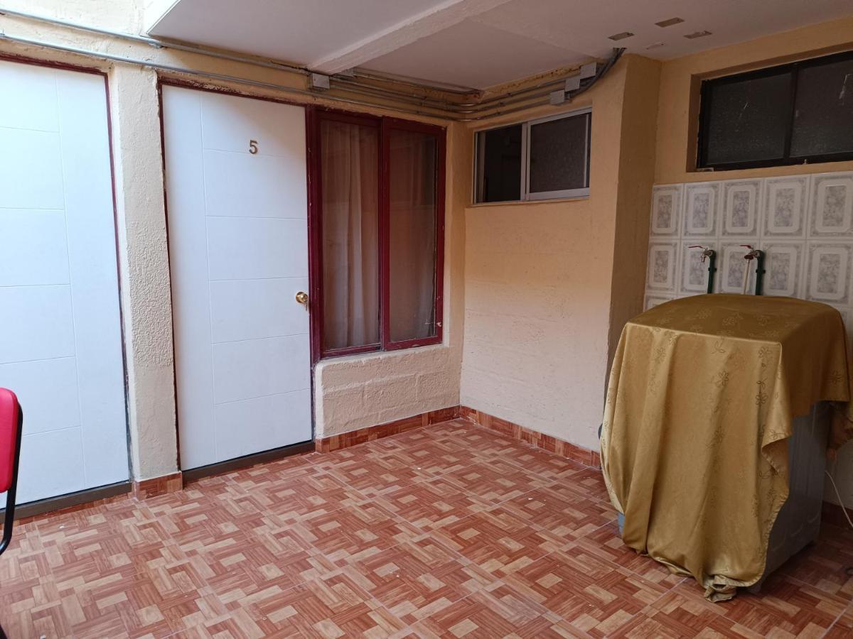 Hostal Ollague, Habitaciones Con Bano Privado Calama Exterior foto