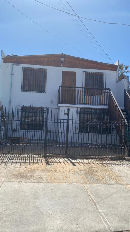 Hostal Ollague, Habitaciones Con Bano Privado Calama Exterior foto