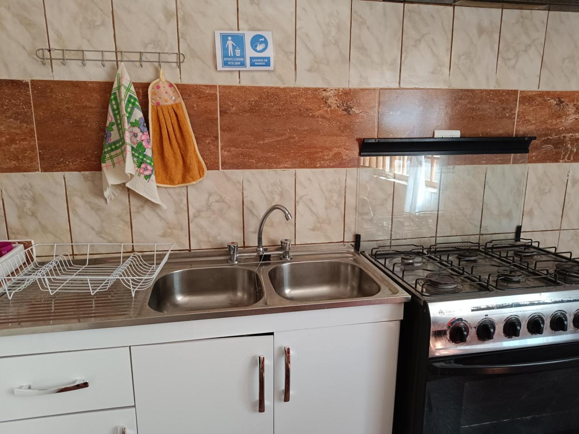 Hostal Ollague, Habitaciones Con Bano Privado Calama Exterior foto